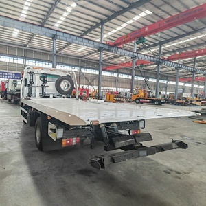 Nuevo Camión de Remolque de Plataforma Plana Isuzu de 4 Toneladas, Camión Grúa de Carretera, Venta Directa de Fábrica - Product Image 4