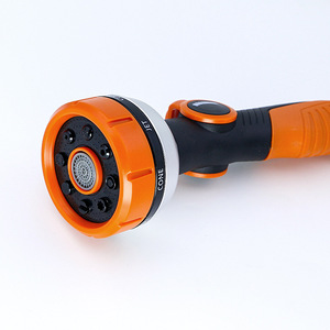 Pistola de agua de alta presión Guoma Ruixiang con 8 funciones de pulverización ajustables para lavado de autos, limpieza de pisos y enjuague de patios. - Product Image 1