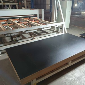 Uv độ bóng cao màu đen melamine Hội Đồng Quản Trị 3mm 6mm 1 <span class=keywords><strong>4</strong></span> inch <span class=keywords><strong>MDF</strong></span> 4x8 <span class=keywords><strong>MDF</strong></span> Hội Đồng Quản Trị - Product Image 3