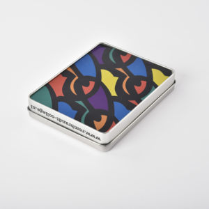 Caja de hojalata decorativa de estilo moderno personalizada, ventana de impresión Offset, hojalata de Metal para regalos, golosinas, recuerdos de vacaciones, tamaño 208X138X45 - Product Image 1