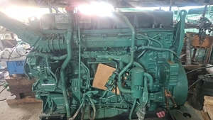 เครื่องยนต์ดีเซล Volvo 12L มือสอง 6 สูบ ระบายความร้อนด้วยน้ำ สตาร์ทไฟฟ้า ยูโร 4 อายุการใช้งานยาวนาน - Product Image 2