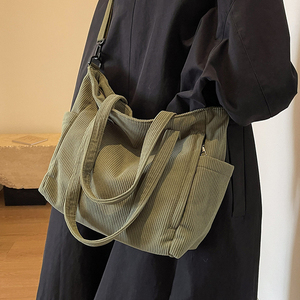 Sac à main en <span class=keywords><strong>velours</strong></span> rayé tendance, style simple, sac à bandoulière en <span class=keywords><strong>velours</strong></span> côtelé, couleur unie, grande capacité, sac fourre-tout pour femme pour les trajets quotidiens - Product Image 4