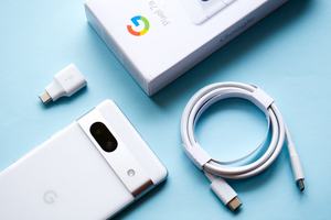 Google Pixel 7 7a 7 <span class=keywords><strong>Pro</strong></span> 128/<span class=keywords><strong>256</strong></span> Go d'origine d'occasion débloqué/<span class=keywords><strong>T</strong></span>-Mobile/AT & <span class=keywords><strong>T</strong></span>/Verizon 99% nouveau Smartphone d'occasion - Product Image 5