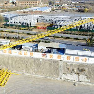 Grúa Torre de Brazo Articulado DAHAN de 6 Toneladas CTL110-4015 en Oferta, Pluma de 40 m, Altura Máxima de 102 m, con Caja de Cambios, Motorreductor y Componentes Principales del Motor - Product Image 5