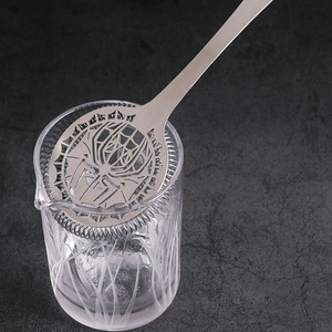 批发定制酒吧配件工具鸡尾酒过滤器不锈钢过滤器酒吧工具调酒师长柄 - Product Image 6