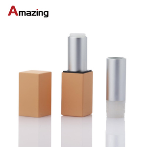 <span class=keywords><strong>Tube</strong></span> <span class=keywords><strong>rond</strong></span> magnétique rechargeable pour rouge à lèvres Récipients pour rouge à lèvres en métal et aluminium avec logo personnalisé avec chambre à air remplaçable - Product Image 6