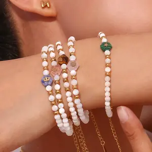 Nouvellement conception en acier inoxydable mode perle coquille perles Bracelets pierre naturelle bracelet à breloques pour les femmes