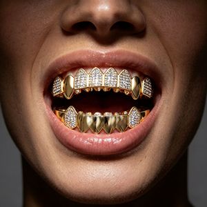 Grillz dentaires unisexes en or incrustés de diamants, crocs de vampire à pointe géométrique, accessoires de fête Hip Hop - Product Image 1