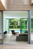 Porte coulissante en aluminium avec moustiquaire, double vitrage en verre trempé, design minimaliste, glissement fluide, pour balcon et cuisine