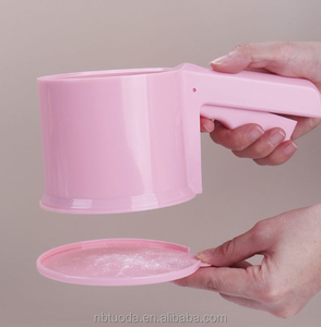 Mini tamiz <span class=keywords><strong>de</strong></span> harina <span class=keywords><strong>de</strong></span> plástico sin BPA personalizado, tamiz <span class=keywords><strong>de</strong></span> harina <span class=keywords><strong>de</strong></span> mano, colador <span class=keywords><strong>de</strong></span> malla fina <span class=keywords><strong>de</strong></span> plástico, colador <span class=keywords><strong>de</strong></span> cocina, herramienta para hornear - Product Image 6