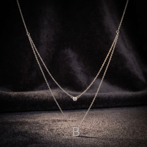 Collar de Plata de Ley Personalizado con Iniciales, Diseño de Moda en Capas, Jeulia Timeless Romance - Product Image 3