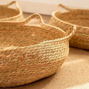 Lit pour chat en herbe naturelle tressée, panier rond en paille tressée pour animaux de compagnie, maison en feuilles de cattail tressées à la main avec coussin doux - Product Image 4