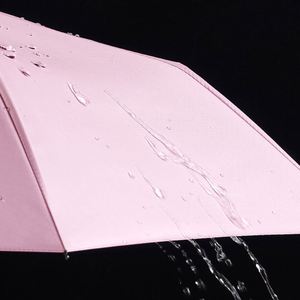 Parapluie à verrouillage automatique, boucle créative en forme d'anneau, simple, noir, avec protection solaire, double usage soleil et pluie, pliable en trois sections - Product Image 4