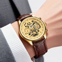 Commerce transfrontalier, nouveau modèle, montre en quartz Dongguan Wokai, bracelet en cuir décontracté, montre pour homme