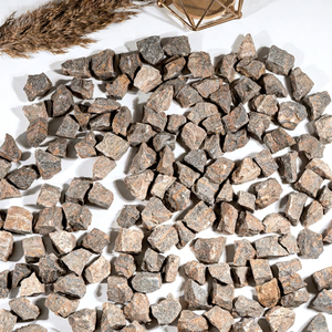 Unakita Ecológica de Primera Calidad, 1 kg de Rocas Crudas Irregulares Talladas, Cristales Naturales Curativos, Decoración para Bodas - Product Image 1