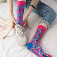 Nouvelles chaussettes en coton tendance mi-mollet pour femmes, style streetwear créatif hip-hop, pour l'automne et l'hiver