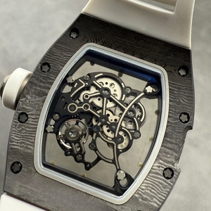 Reloj de Hombre de Alta Calidad con Esqueleto de Fibra de Carbono, Mecánico Automático, Deportivo, Resistente al Agua, Luminoso, con Cristal de Zafiro y Correa de Goma - Product Image 2