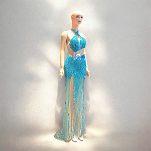 Vestido de Sirena sin Mangas de Lujo para Mujer, Tela de Seda, Pedrería de Alta Gama para Mujer en Vietnam - Product Image 4