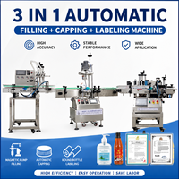 Petite machine automatique de traitement de l'eau, ligne de production de remplissage, de bouchage et d'étiquetage de bouteilles en plastique de 500 ml pour les boissons