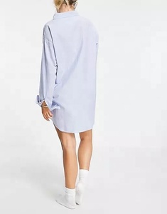 KY Vestidos <span class=keywords><strong>de</strong></span> mujer Camisas personalizadas <span class=keywords><strong>de</strong></span> bolsillo Botones para ropa <span class=keywords><strong>Camisa</strong></span> <span class=keywords><strong>de</strong></span> rayas <span class=keywords><strong>de</strong></span> manga larga para mujer - Product Image 2