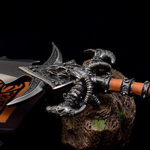 <span class=keywords><strong>Épée</strong></span> en métal de 22 cm, ornement de l'<span class=keywords><strong>épée</strong></span> Frostmourn du <span class=keywords><strong>roi</strong></span> des nains, de l'<span class=keywords><strong>épée</strong></span> de Losa ou de l'<span class=keywords><strong>épée</strong></span> du <span class=keywords><strong>roi</strong></span> Ryan, périphérique de jeu Warcraft - Product Image 3