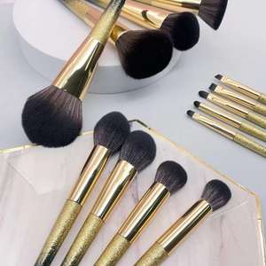 YRX 13 piezas originales exquisitas delicadas herramientas <span class=keywords><strong>de</strong></span> belleza brillantes salida <span class=keywords><strong>de</strong></span> fábrica <span class=keywords><strong>Original</strong></span> Oem/Odm Fancy cepillo <span class=keywords><strong>de</strong></span> <span class=keywords><strong>maquillaje</strong></span> personalizado <span class=keywords><strong>de</strong></span> alta calidad - Product Image 2