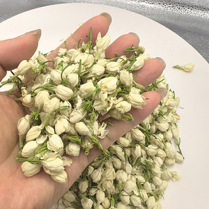1kg di Fiori di Gelsomino Profumati per Matrimoni, Coriandoli Biodegradabili, Boccioli di Fiori Bianchi Naturali per Decorazioni - Product Image 1