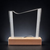 Trophée personnalisé en cristal avec base multiple en bois et plaque en verre gravée pour la reconnaissance d'entreprise et la reconnaissance des employés