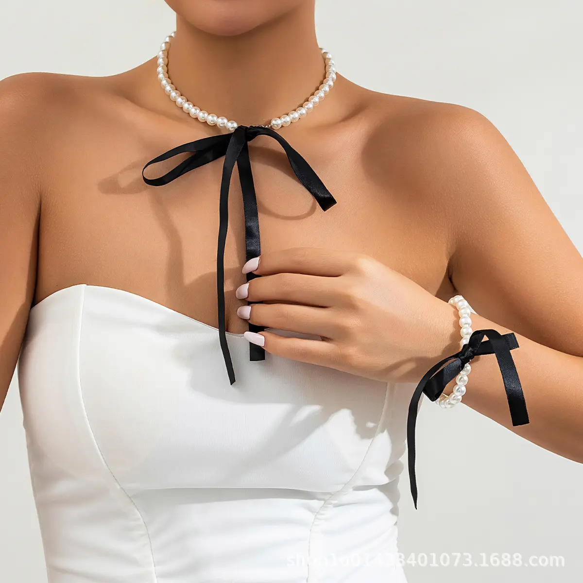 Tendencia boda fiesta joyería largo negro cinta gargantilla Collar para mujer elegante Bowknot perla clavícula cadena collares
