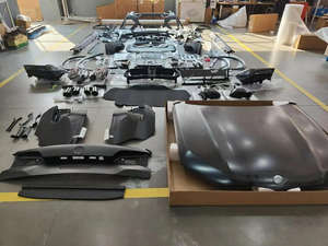 ערכת גוף לרכב <span class=keywords><strong>BMW</strong></span> <span class=keywords><strong>X5</strong></span> E70 2008-2013 שדרוג ל-G05 F95 X5M Runde Facelift פגוש קדמי חדש ABS פגוש אחורי חצאיות צד - Product Image 2