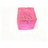 Jouet Squishy Cube à Remontée Lente, Texture Ondulée en Relief, Aspect Translucide Effet Gelée, à Pétrir et Presser pour Soulager le Stress