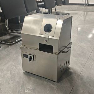 Stainless Steel Electric Sugarcane Juicer Tabletop Four Axis Commercial <b>Juicing</b> <b>Machine</b> For Street Vendors And Catering - Product Image 2