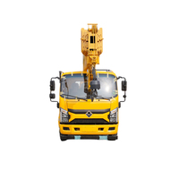 Grue de camion entièrement hydraulique de 8 tonnes, limiteur de moment par ordinateur, palan de levage mobile pour la construction civile et la manutention de matériaux