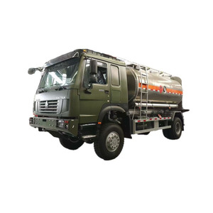 Camion-citerne tout-terrain 4x4 personnalisable, équipé d'un distributeur de carburant à haut débit, adapté aux zones minières isolées des îles - Product Image 1