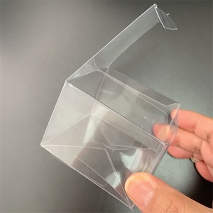 Caja de plástico PET/PVC reciclable de aspecto elegante con revestimiento UV de bloqueo automático para embalaje de piezas pequeñas - Product Image 1