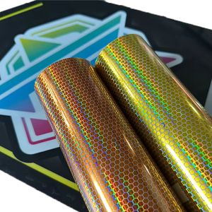 Película Láser para Automóviles con Diseño de Panal de Abeja, Adhesiva y Reflectante para Personalización de Faros Delanteros y Traseros - Product Image 1