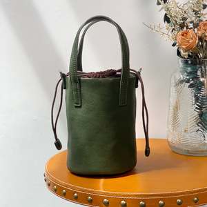 Sacs fourre-tout pour femmes de grande capacité, élégants et de qualité, sacs à main rétro vintage en cuir véritable, mini sacs à bandoulière - Product Image 2