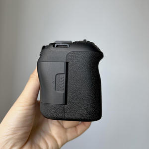 Appareil photo numérique Canon R6 Mark II d'<span class=keywords><strong>occasion</strong></span>, 4K, 24MP, pour voyages et souvenirs de famille - Product Image 4