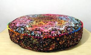 Grande housse de coussin indienne bohème tie-dye, coussin de sol mandala, décoration hippie pour la maison, yoga, méditation - Product Image 3