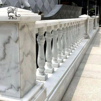 Villa bâtiment décoration de la maison pierre sculptée à la main petites colonnes blanc Carrare marbre escalier balustres garde-corps pilier pour jardin