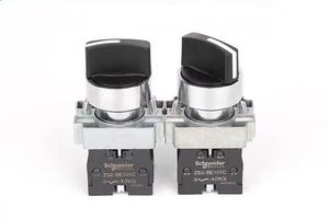 สวิตช์เลือกสีดำแบบดั้งเดิม XB2BD21C ZB2BD2C ZB2BZ101C XB2BD25C ZB2BD2C ZB2BZ105C แบบ 2 ตำแหน่ง - Product Image 3