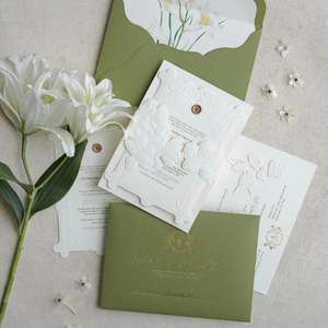 Conjunto de Invitaciones de Boda de Alta Gama con Grabado en Relieve, Personalizable para Clientes B2B - Product Image 1