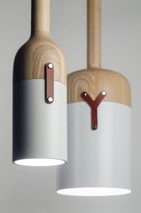 Lampe suspendue ronde en bois faite à la main, moderne, avec taille et couleur personnalisables - Product Image 3