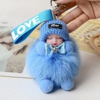 Poupée en peluche prête à être expédiée, adorable poupée endormie en vraie fourrure de renard, accessoire de pendentif pour téléphone portable et clé de voiture