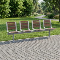 Banc d'extérieur 4 places toutes saisons avec lattes imitation bois et structure en métal blanc – Sièges publics pour parcs, gares et écoles