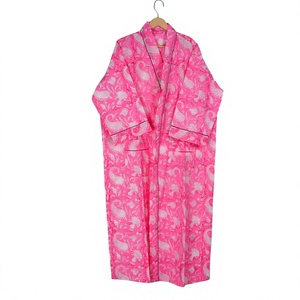 Bata larga con estampado rosa para mujer, ropa de dormir informal con cuello vuelto y manga larga, kimono de algodón tejido de verano, ropa de baño suave - Product Image 1