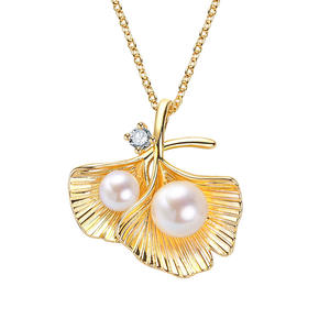 Ethnic Style Fashion Pendant <b>Necklaces</b> Wholesale <b>Freshwater</b> <b>Pearl</b> Pendants in Semi-Circular Gold Stall Supply - Product Image 5