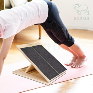 Planches inclinées pliables portables en bois à angle réglable pour l'entraînement d'équilibre, le yoga, les exercices de gym et les étirements des mollets avec poignée - Product Image 4