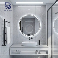 Miroir de salle de bain LED intelligent rond à double croissant rétroéclairé avec affichage de l'heure, anti-buée, à intensité variable, pour projets hôteliers