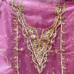 Costumes indiens modernes non cousus brodés à la main pour femmes pour les fêtes de style traditionnel - Product Image 1